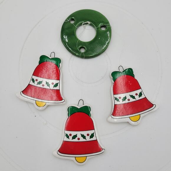 Vintage Russ Berrie Holiday Windchimes Christmas Bells Red Green Ceramic - Picture 1 of 10